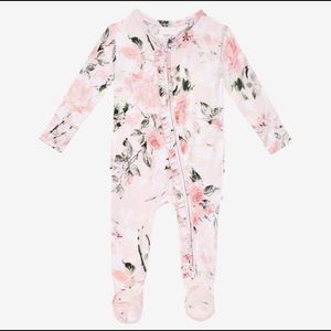 Posh Peanut Vintage Rose Zippy with bow 0-3 month